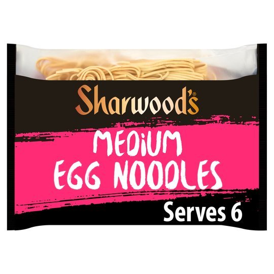 Sharwoods Medium Egg Noodles 250g